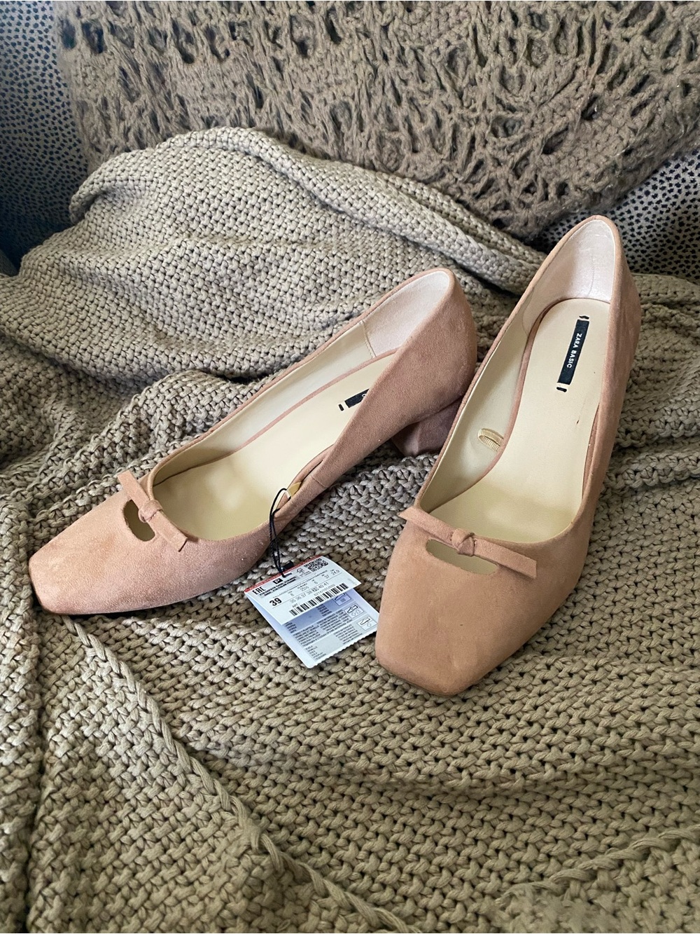 Zara pink blush suede ballet flats heels 9 8.5 39 NWT
